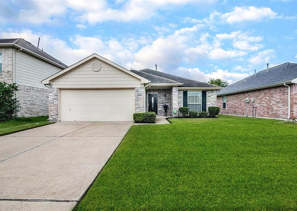 Welcome home! This immaculately maintained home is perfect for your Buyer(s).