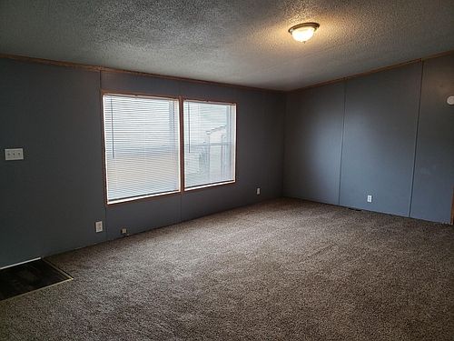4th image of 1892 Parklawn