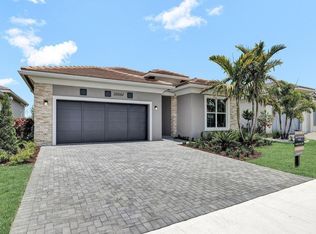 10064 Driftwood Way, Palm Beach Gardens, FL 33412
