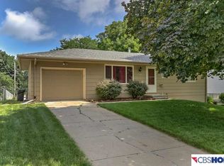13456 Oak St, Omaha, NE 68144