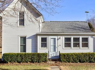 210 N Main St, Conrad, IA 50621