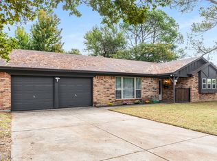 1613 Janice Ln, Fort Worth, TX 76112