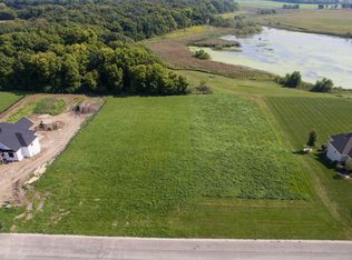 7490 Fairway Dr, Yorkville, IL