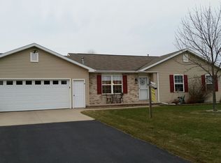 1131 Morgan Taylor Ct, Menasha, WI 54952