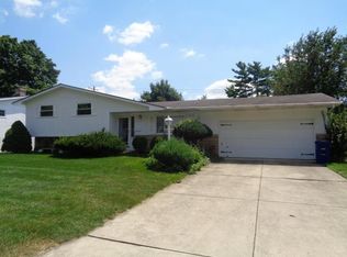 5441 Walshire Dr, Columbus, OH 43232