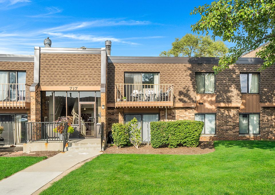 1st image of 717 Tipperary Ct APT 1D