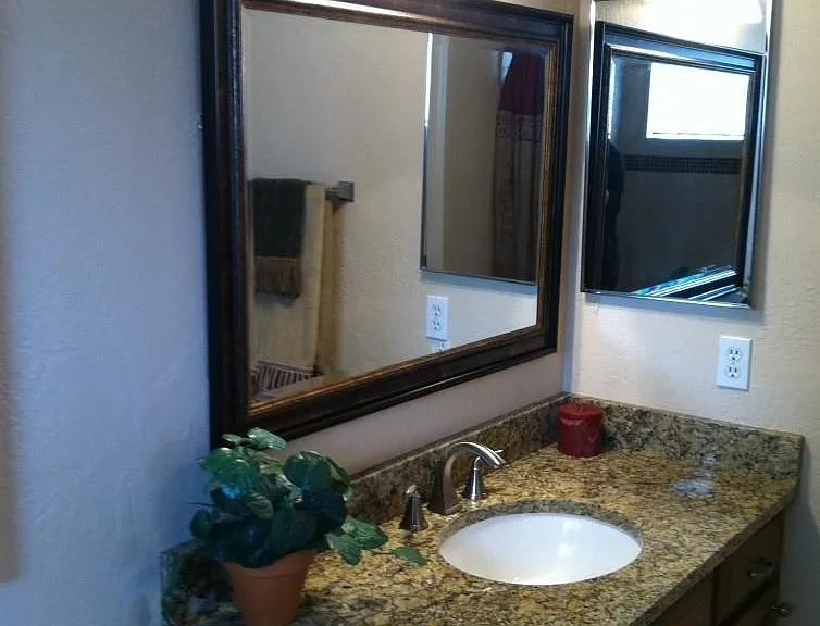 N 92nd St — Photo 26