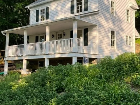 26 Hoffmans Crossing Rd, Lebanon Twp., NJ 07830