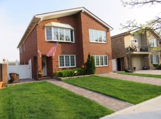 476 Crown Ave, Staten Island, NY 10312