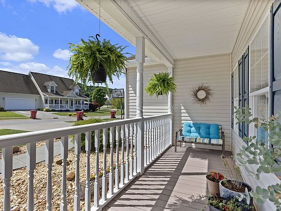 4th image of 805 Galloway Dr