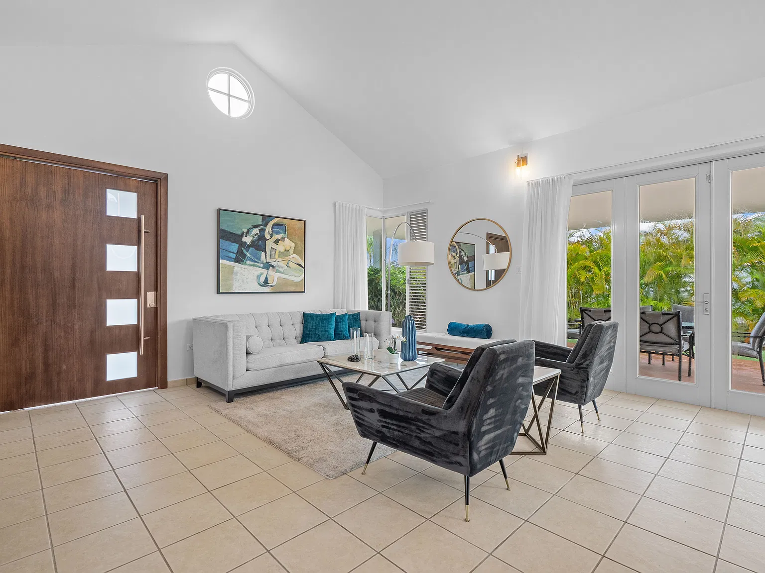 4 bed, 3.5 bath, 2800 sqft, $7,995 — Photo 3