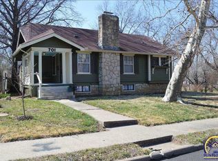 701 SW Park Ln, Topeka, KS 66606