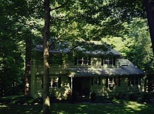 27-11 O'Clock Rd, Weston, CT 06883