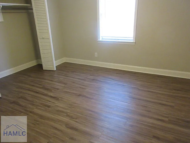 402 Morris St — Photo 8