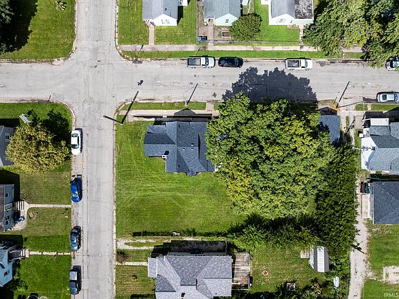 5th image of 2000 S Grant St