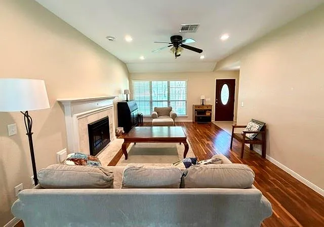 3214 Lakefield Way — Photo 9