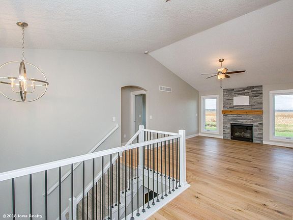 5th image of 1608 NW Spruce Dr