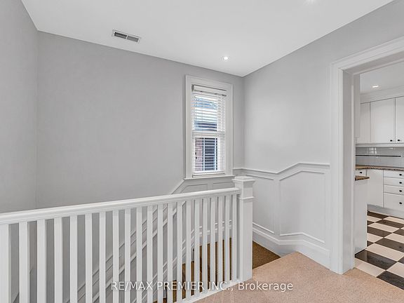 3rd image of 5 Killarney Rd Floor 2