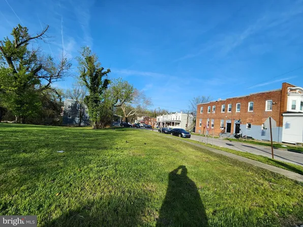 3842 Reisterstown Rd, Baltimore, MD 21215