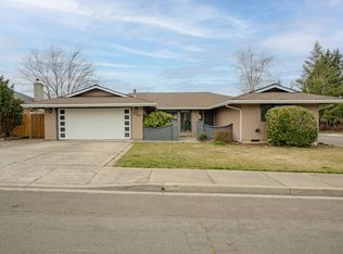 1187 Tara Cir, Medford, OR 97504