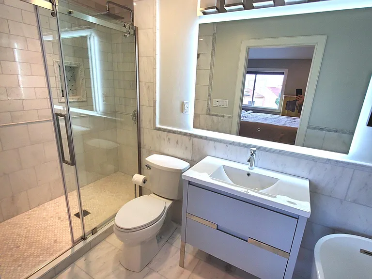 21 Hawkins Ln — Photo 10