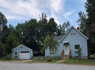 3 Cottage St, Templeton, MA 01468