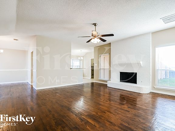 5th image of 2620 Buck Dr