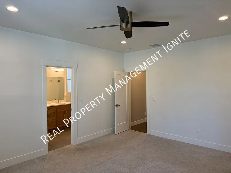 2242 NW Reserve Camp Ct — Photo 8