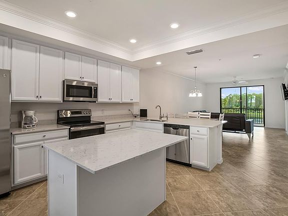 2nd image of 9584 Trevi Ct #5224