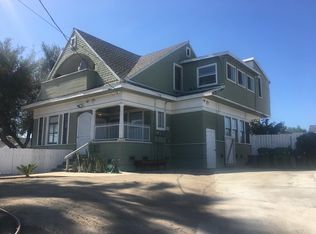 105 N Mesa St, San Pedro, CA 90731