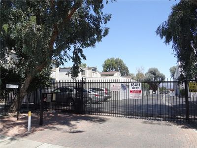 18411 Hatteras St Unit 236, Tarzana, CA, 91356