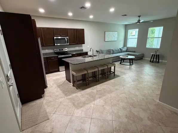 4773 N Longwood Lake Sq, Loxahatchee, FL 33470
