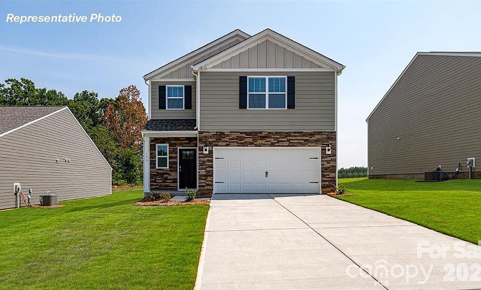 1st image of 1369 37th Avenue Ln NE