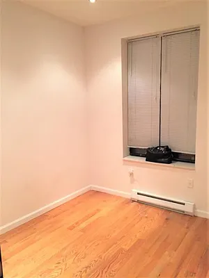 Rented by Charles Coutinho LLC | media 28