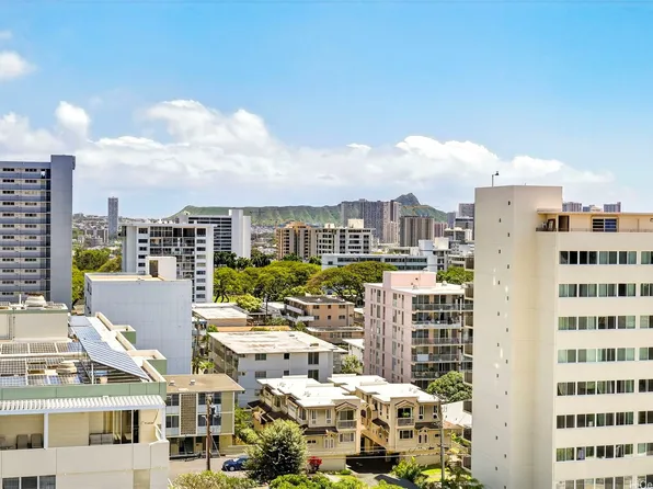 1419 Dominis St APT 1007, Honolulu, HI 96822