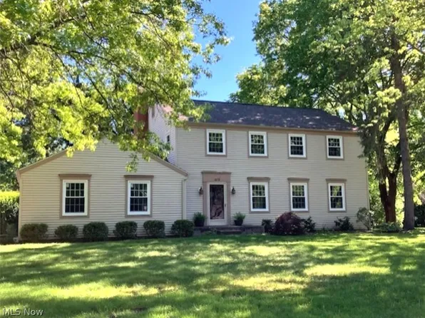 1678 Callander Dr, Hudson, OH 44236