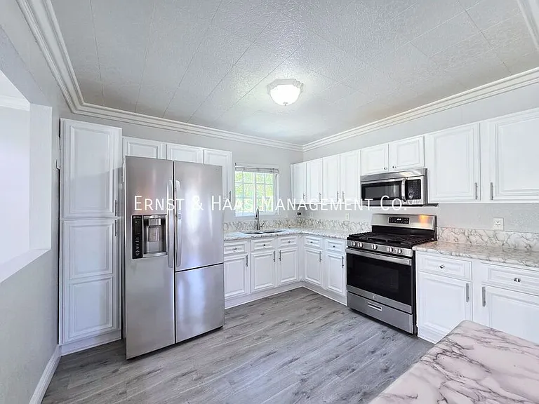 11937 Hercules St — Photo 7