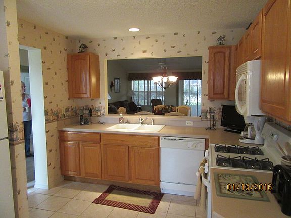 5th image of 3009 Hillside Ln