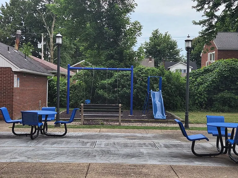 Washington Gardens — Photo 36