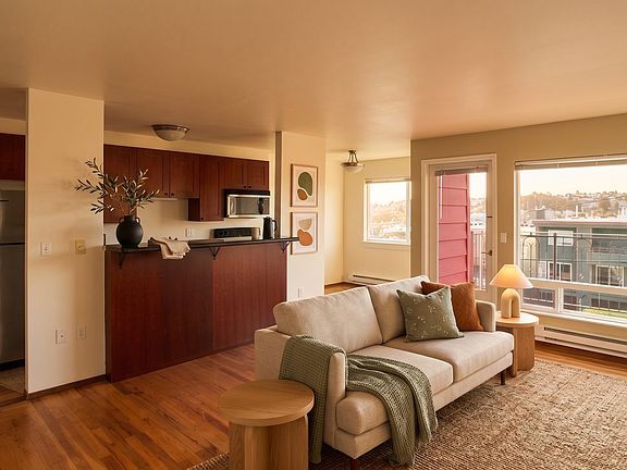 5th image of 2856 14th Ave W APT 6