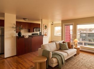 2856 14th Ave W APT 6, Seattle, WA 98119