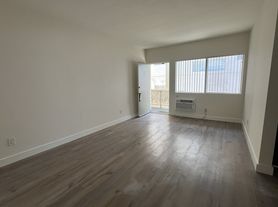 415 N Avenue 50, Los Angeles, CA
