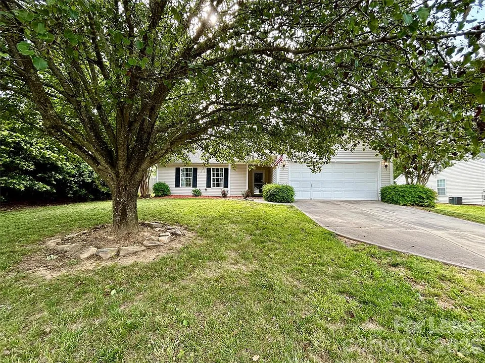 3005 Brekonridge Centre Dr