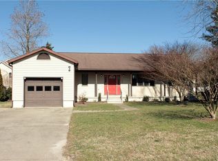 706 Hickman Dr, Ocean View, DE 19970