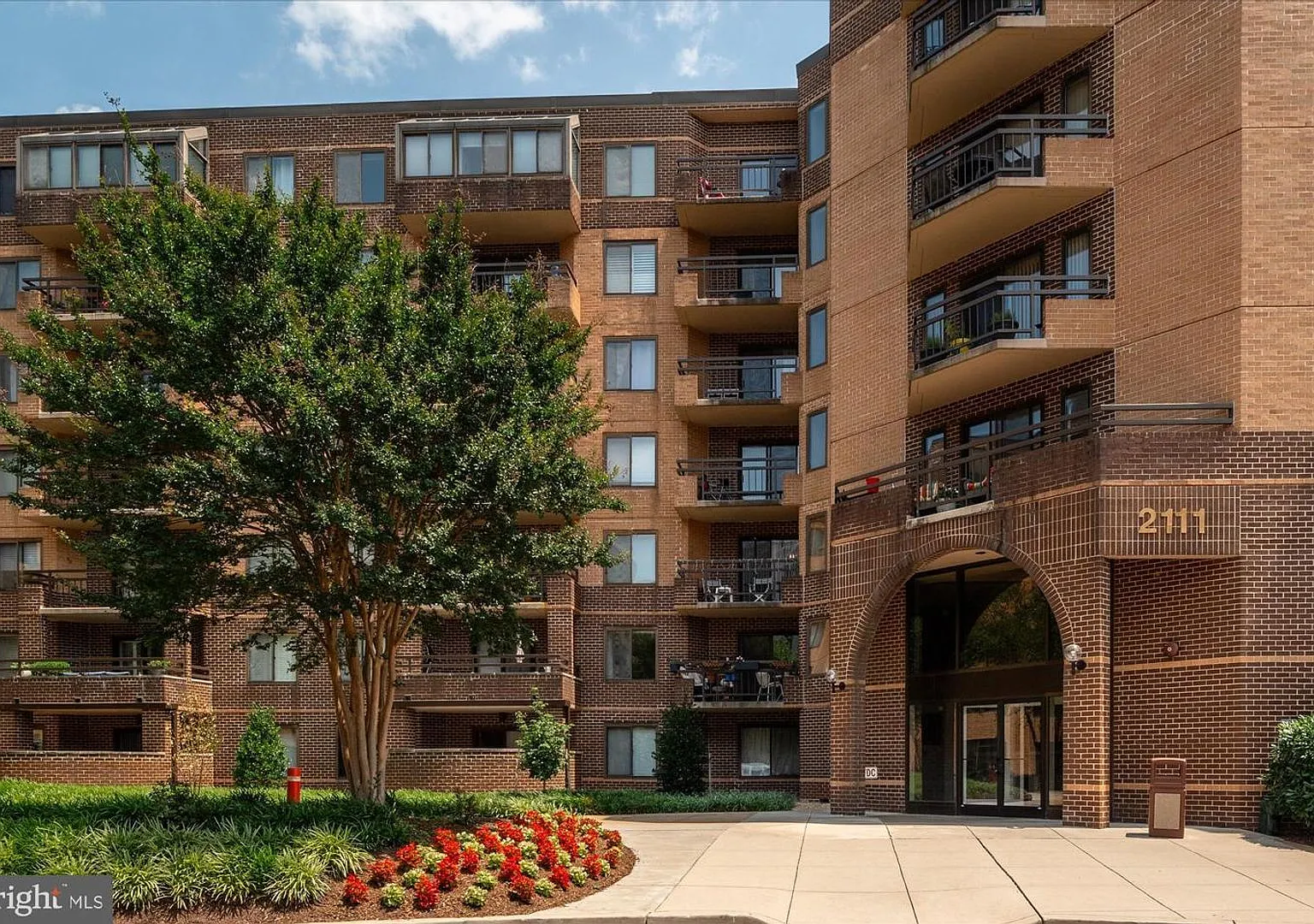 2111 Wisconsin Avenue NW, Unit 513 — Photo 1