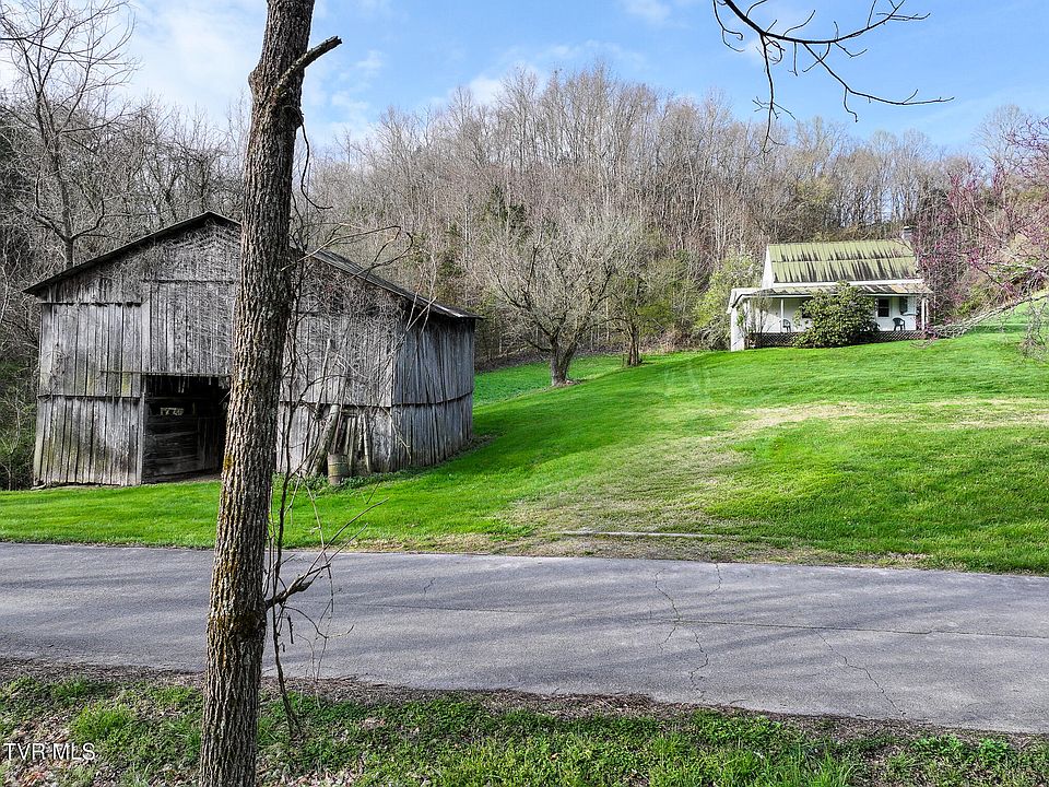 1st image of 1811 George Malone Rd