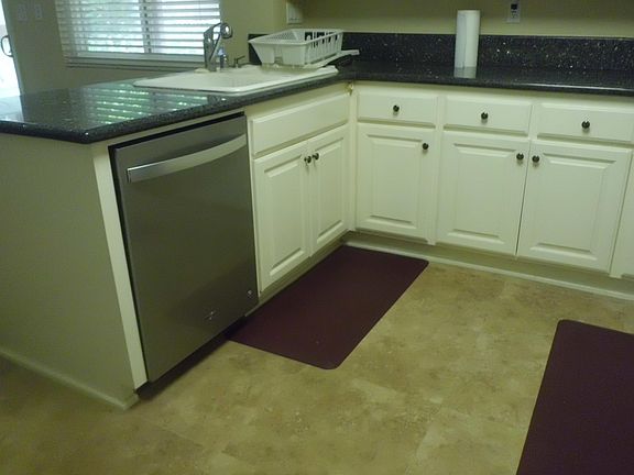 Kitchen- Brand New Dish Washer