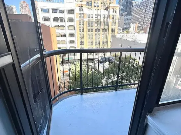 343 West 51st Street image 6 of 16