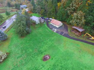 33622 Row River Rd, Cottage Grove, OR 97424