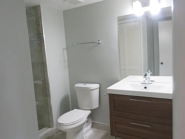 193 Lakeview Dr #205 — Photo 14